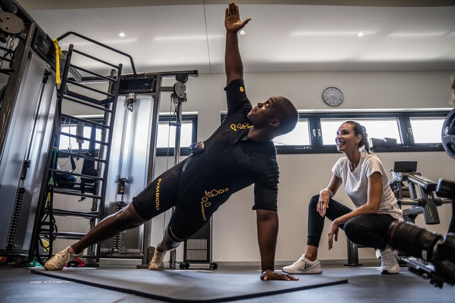 EMS trénink v běžném fitness provozu